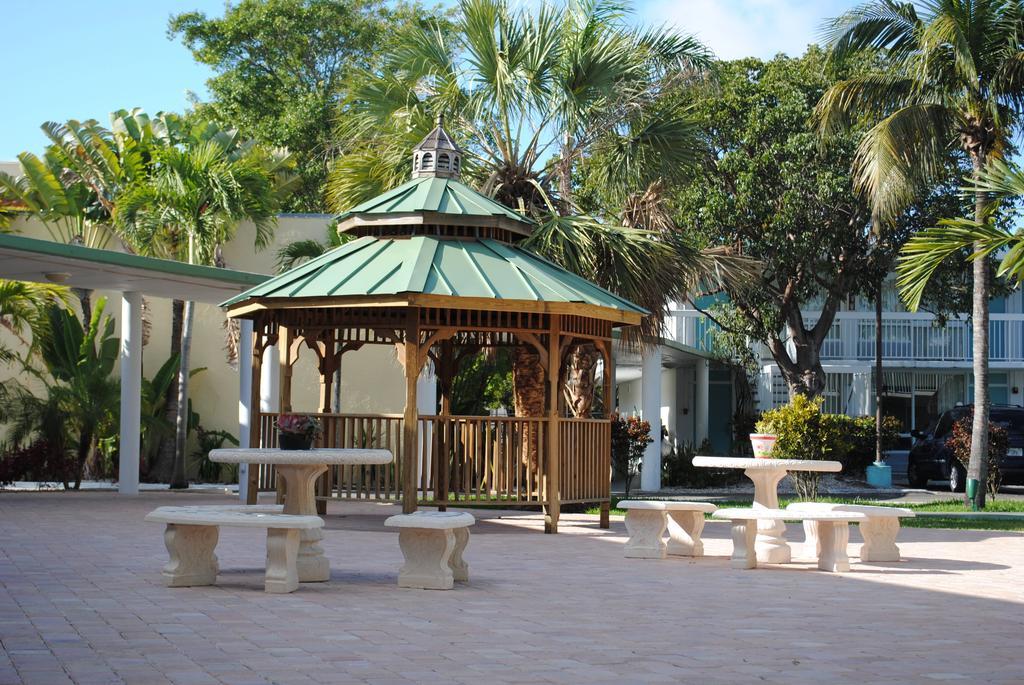 Floridian Hotel Homestead Exterior photo
